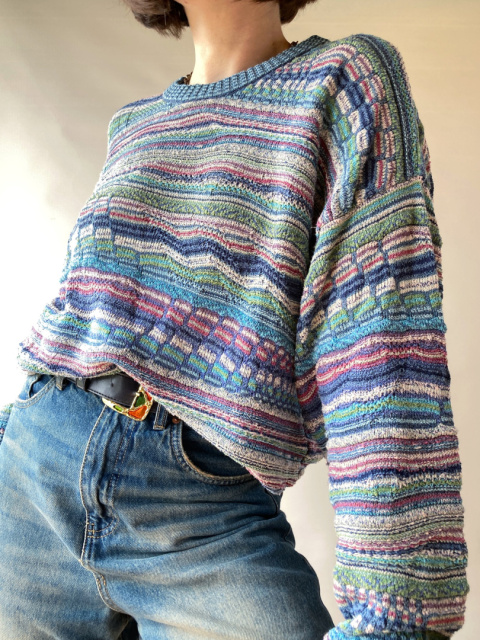 Sweter we wzorki Sweter we wzorki