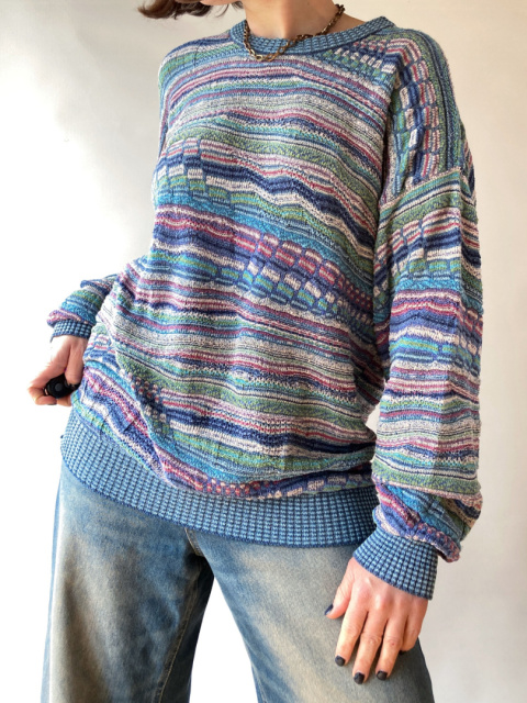 Sweter we wzorki Sweter we wzorki