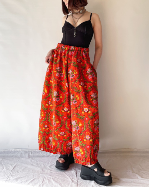 Pomarańczowe spodnie, upcycling Pomarańczowe spodnie, upcycling