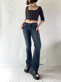 Jeansy z niskim stanem
