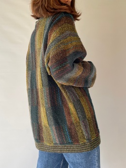 Zielonkawy sweter