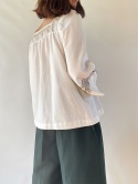 Kremowa bluzka handmade