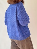 Niebieski sweter handmade