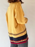Sweter z żołędziami