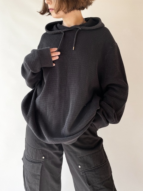 Czarna, dzianinowa bluza