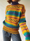Kolorowy sweter handmade