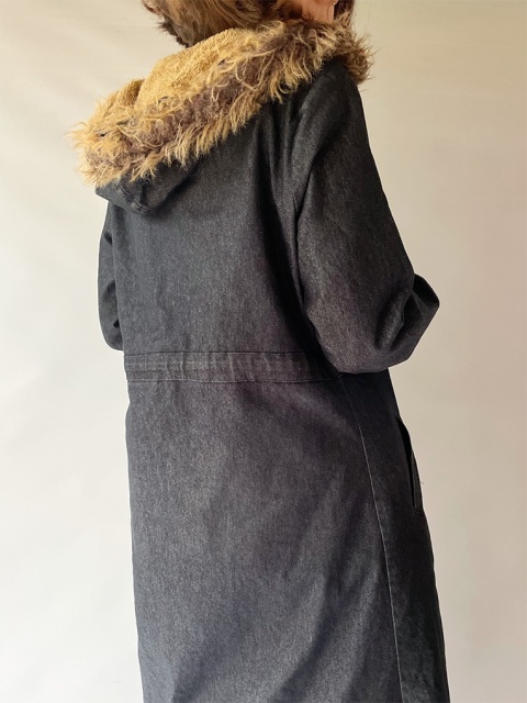 Jeansowy płaszcz na podszewce Jeansowy płaszcz na podszewce