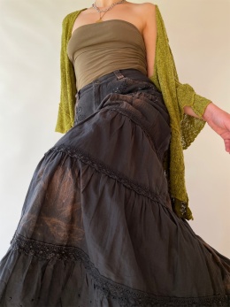 Spódnica z efektem disstressed