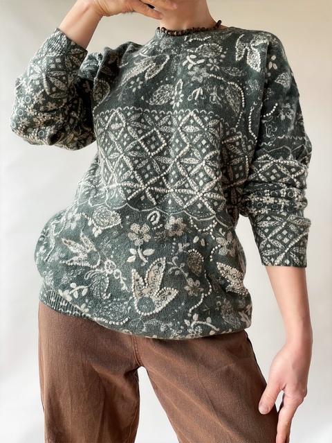 Sweter z wełny i angory Sweter z wełny i angory