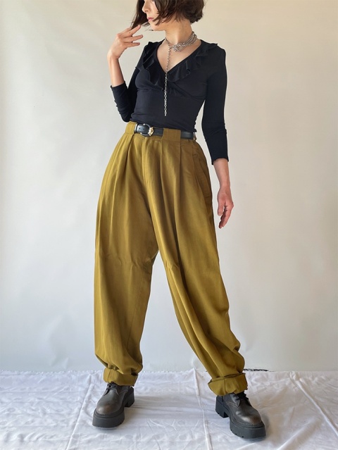 Szerokie spodnie z wysokim stanem