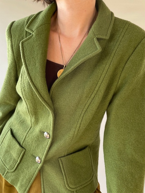 Zielony wełniany żakiet