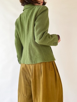 Zielony wełniany żakiet