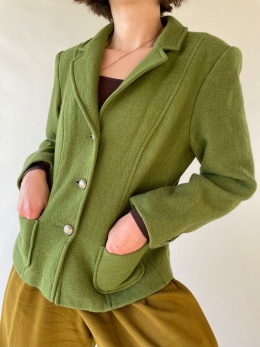 Zielony wełniany żakiet