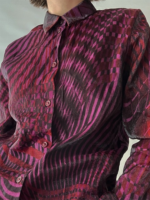 Błyszcząca koszula bordo