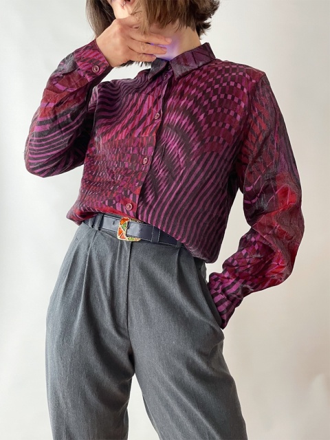 Błyszcząca koszula bordo