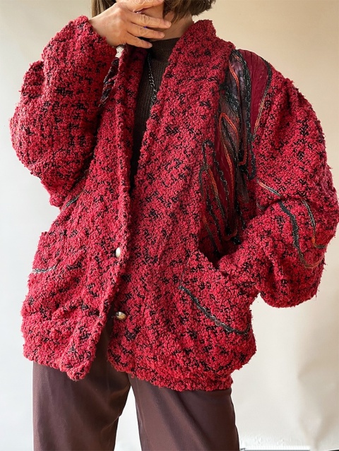 Czerwona bomberka z wiskozy