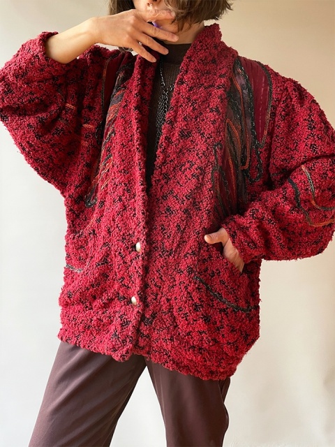 Czerwona bomberka z wiskozy