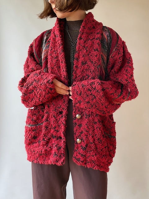 Czerwona bomberka z wiskozy