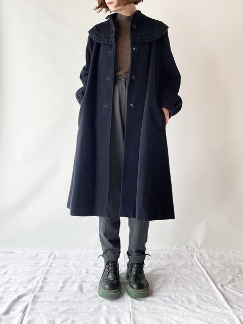 Granatowy, wełniany płaszcz