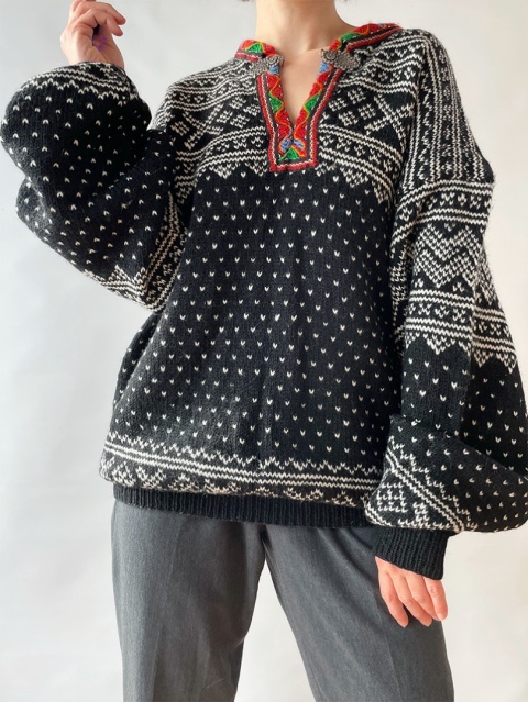 Norweski sweter z wełny