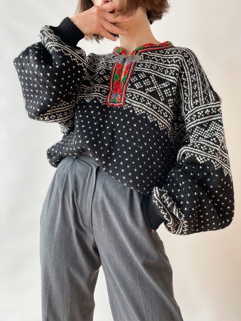 Norweski sweter z wełny