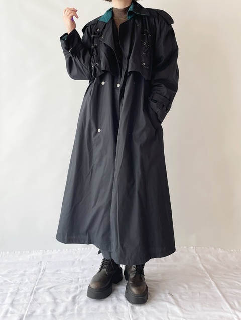 Czarny, ocieplany prochowiec