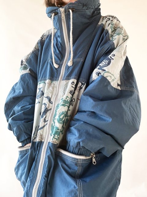 Niebieska, ocieplana kurtka