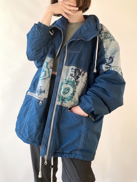 Niebieska, ocieplana kurtka