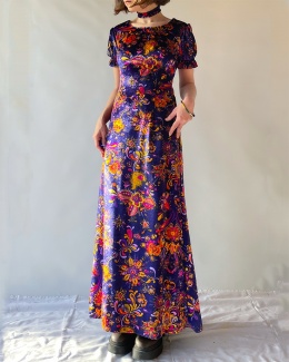 Welurowa sukienka handmade