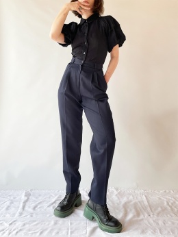 Granatowe spodnie z wełną