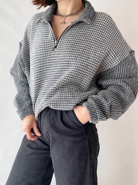 Szara bluza ze stójką