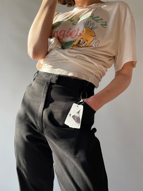 Czarne spodnie z wysokim stanem