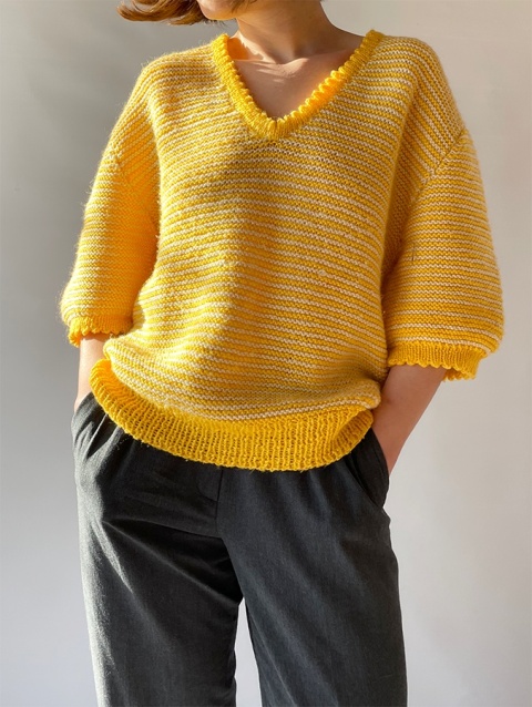 Żółty sweterek handmade