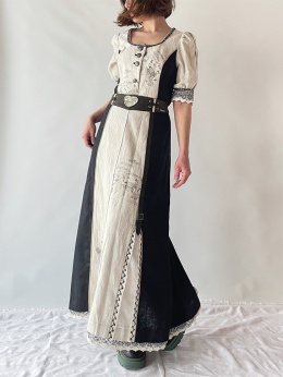 Komplet bluzka + spódnica