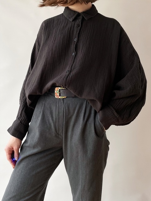 Czarna, muślinowa koszula