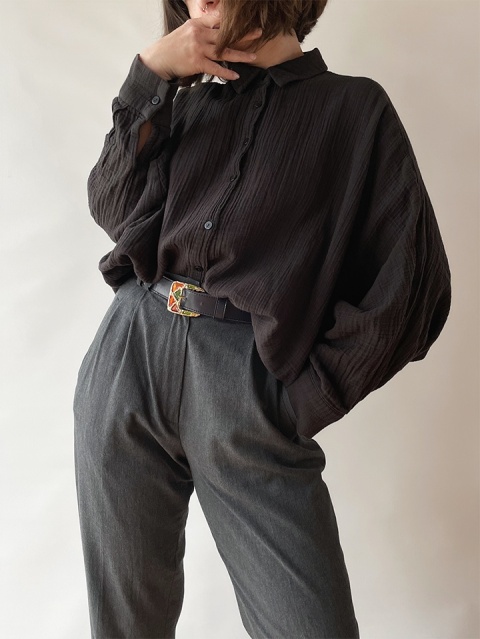 Czarna, muślinowa koszula