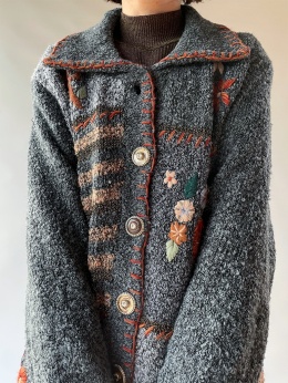 Rozpinany sweter na podszewce