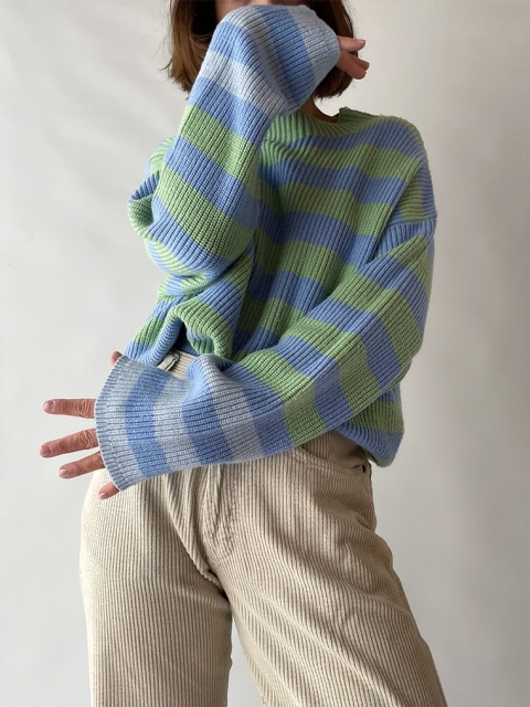 Swetrowa bluza w paski