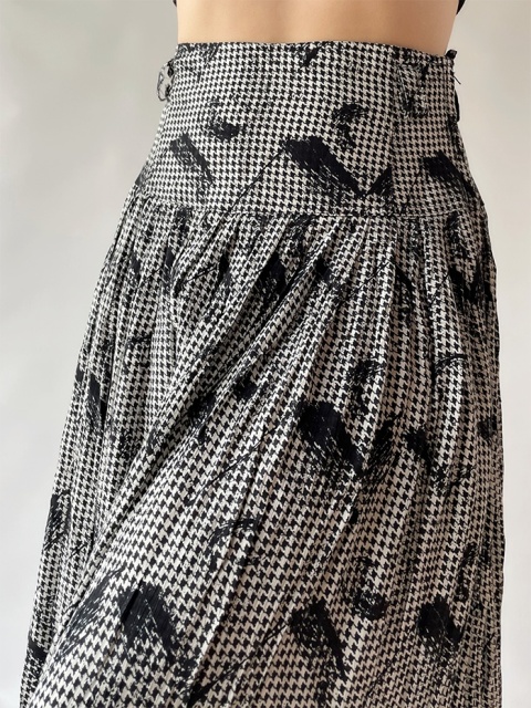 Czarno-biała spódnica z wiskozy