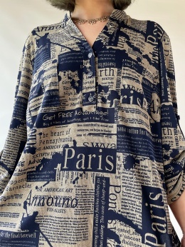 Koszula w gazetowy print