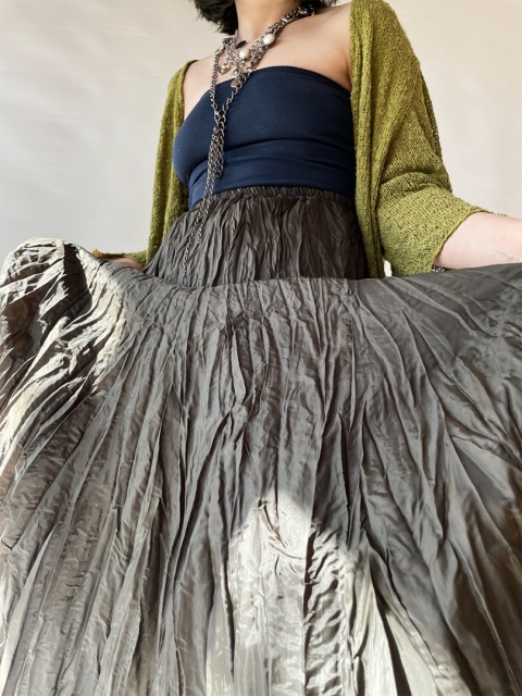 Karbowana spódnica maxi