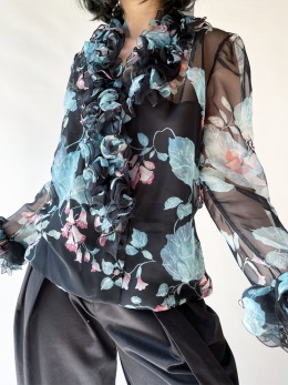 Szyfonowa bluzka z żabotem