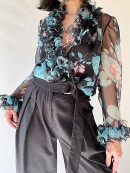 Szyfonowa bluzka z żabotem