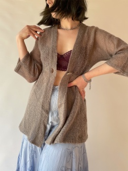 Beżowy sweterek z moherem i wełną