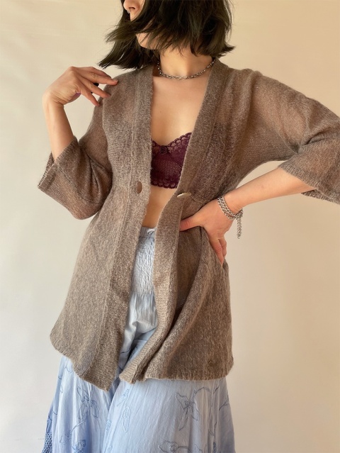 Beżowy sweterek z moherem i wełną