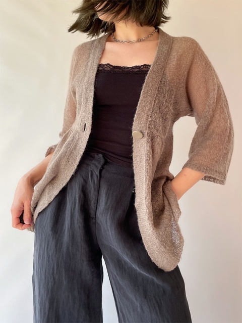 Beżowy sweterek z moherem i wełną