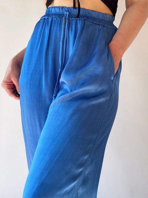 Satynowe spodnie z wiskozy