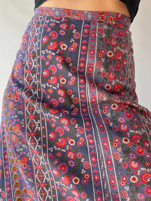 Spódnica w kwiaty 70s