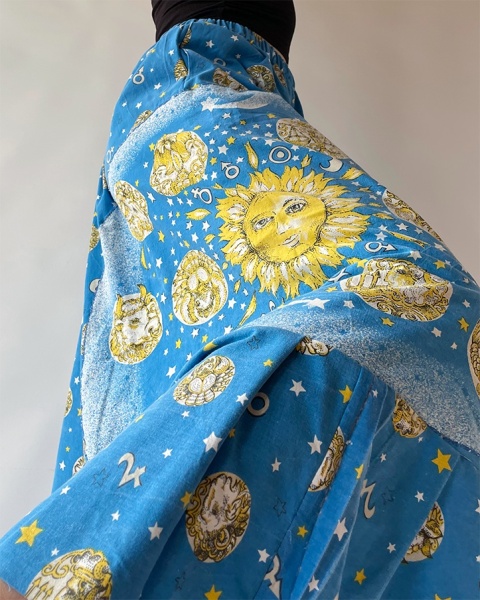 Spodnie z motywami astrologicznymi od co_to_za_szycie