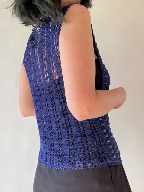 Szydełkowa kamizelka handmade z koralikami